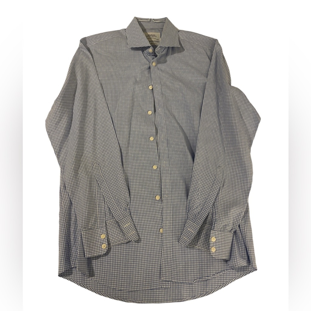 Men’s Charles Tyrwhitt dress shirt